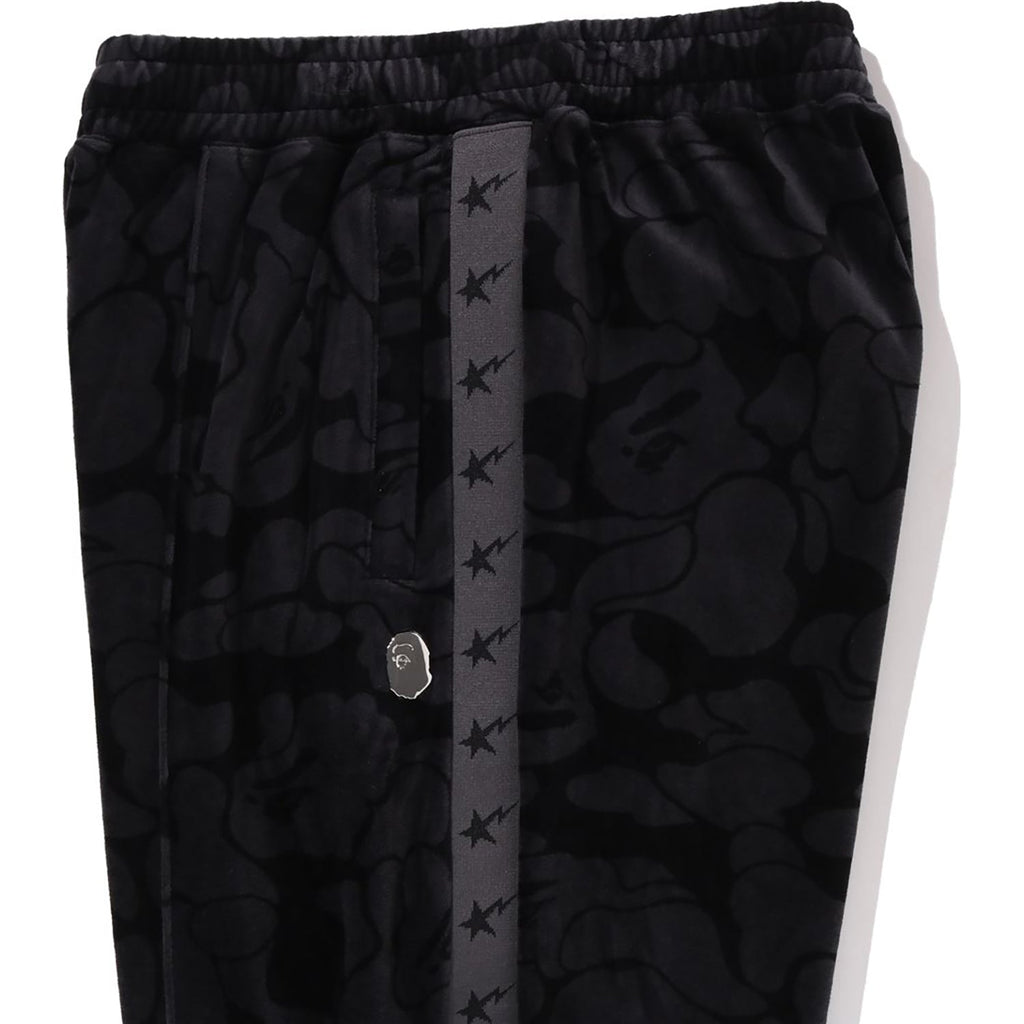 SOLID CAMO VELOUR METAL ONE POINT RELAXED FIT TRACK PANTS MENS